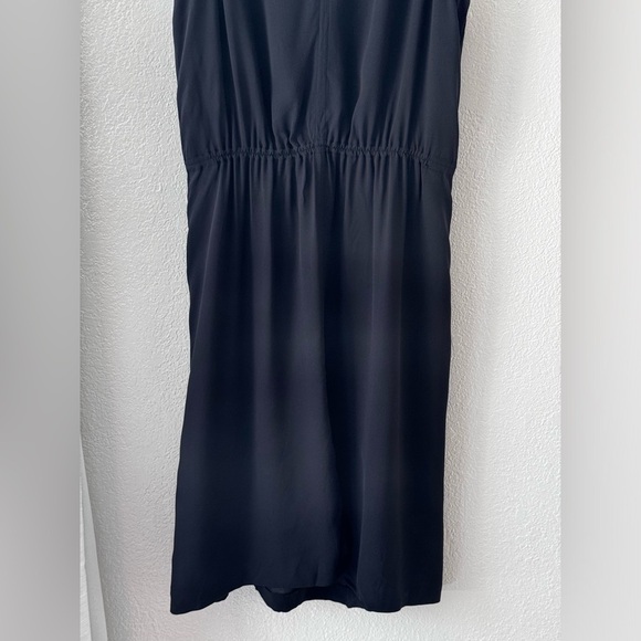 A.L.C 100% Silk Kenyatta Dress Sleeveless Cutout V-Neck Cinched Waist Size 8 - Picture 5 of 12